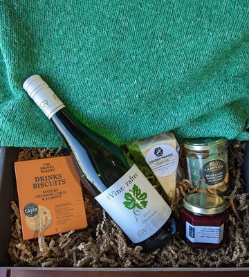 The Grapegrower Gift Box - White Wine - View 1