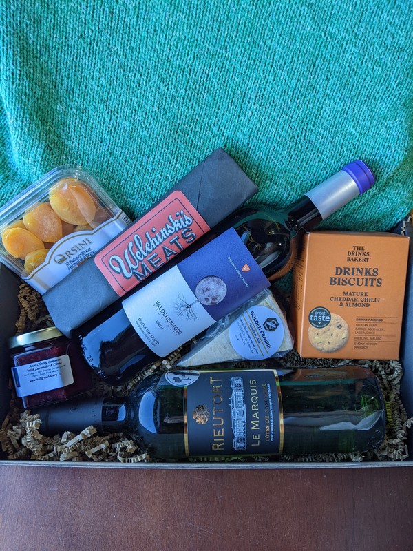 The Vinekeeper Gift Box 1